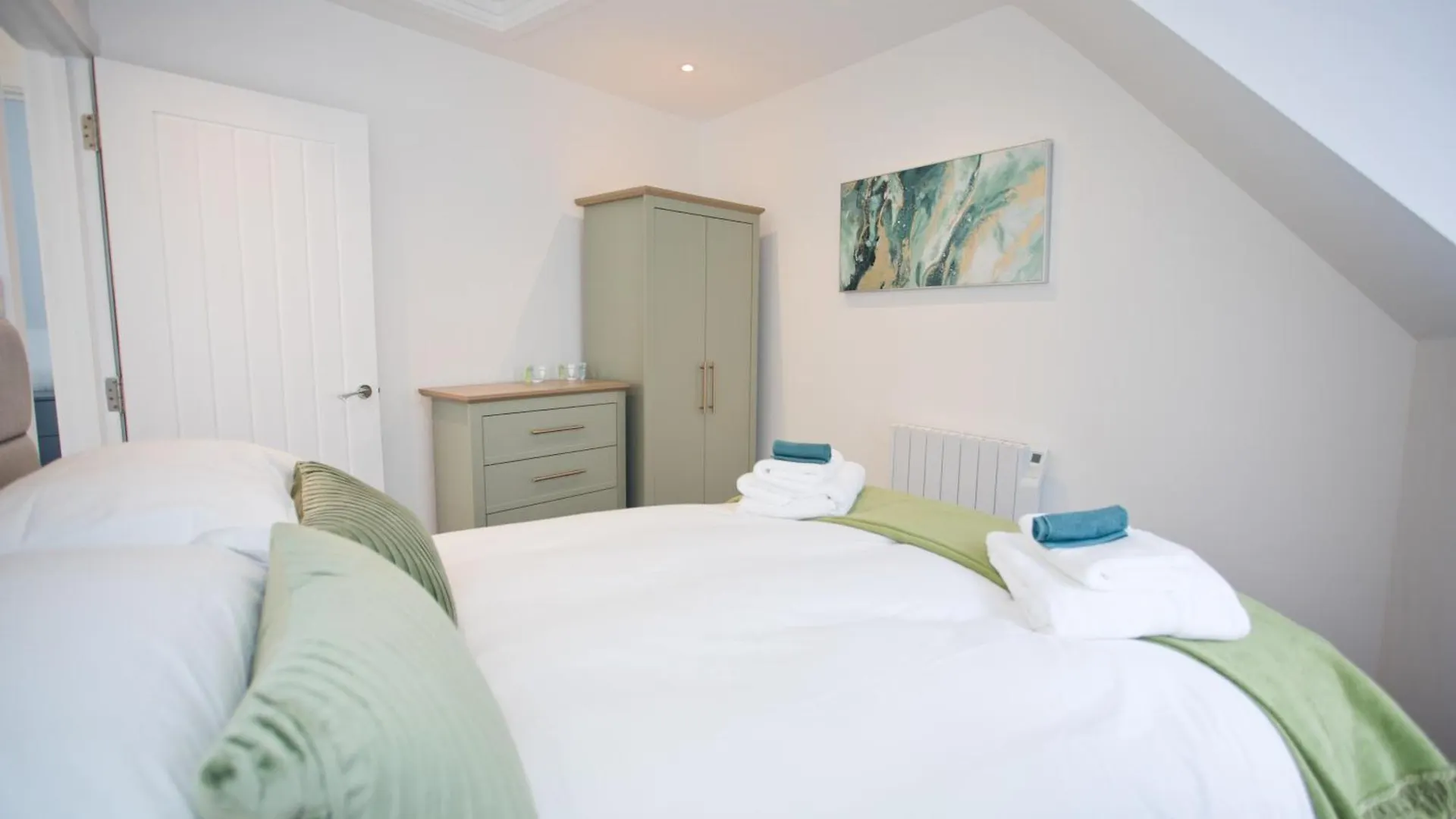 Holiday home 2 Bed House Free Parking 1Km From The Beach Bournemouth