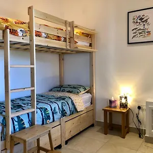 Holiday home Cosy Cottage, Short Walk To Southbourne And Restaurants, Bournemouth